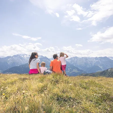 Apartment Bergzeit *